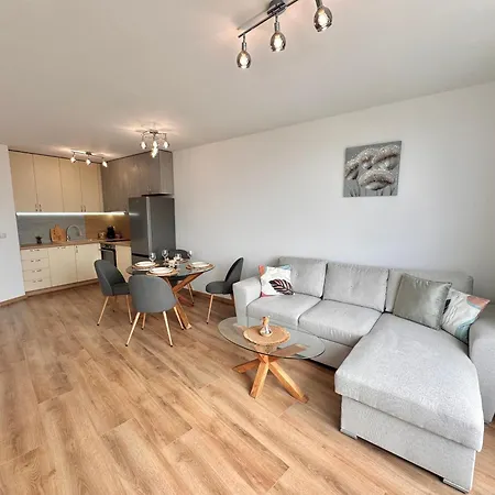 Lejlighed New In Breeze With Panoramic Sea View And Parking